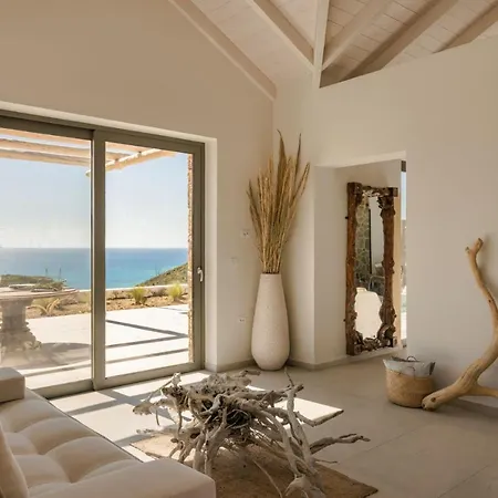 Villa Spathes Kefalonia - Luxury Ratzaklion