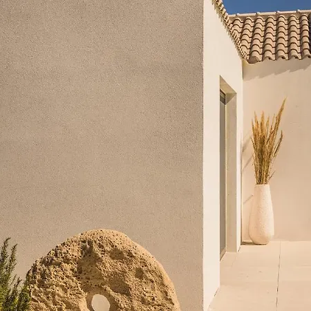 Spathes Private Pool Villa *