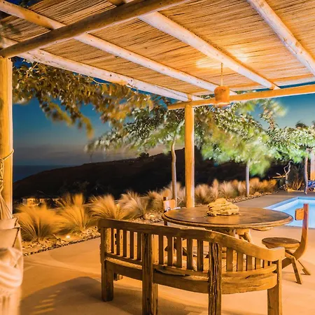 빌라 Spathes Kefalonia, Romantic Private Escape With Infinity Pool & Sea Views *