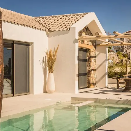 Spathes Kefalonia, Romantic Private Escape With Infinity Pool & Sea Views Villa